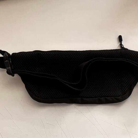 Nike black waist pack - Picture 2 of 2